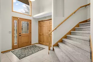 7373 Moonlight Ln, Eden Prairie, MN 55346 - Photo 4