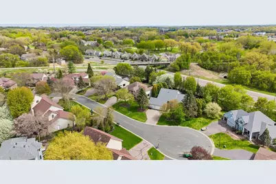 7373 Moonlight Lane, Eden Prairie, MN 55346 - Photo 2