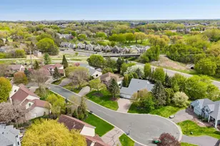 7373 Moonlight Ln, Eden Prairie, MN 55346 - Photo 2