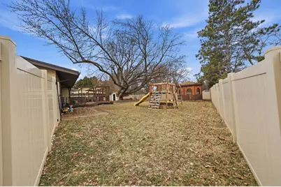1943 Oak Knoll Drive, White Bear Lake, MN 55110 - Photo 40