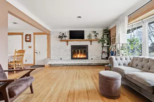 1943 Oak Knoll Dr, White Bear Lake, MN 55110 - Photo 4