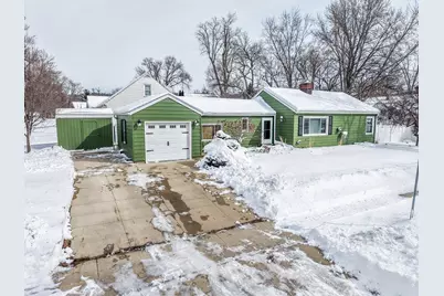 1003 10th Street NE, Rochester, MN 55906 - Photo 1