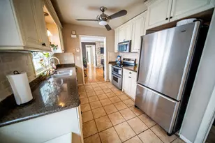 1003 10th St NE, Rochester, MN 55906 - Photo 8