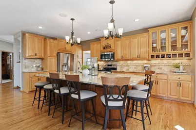 3142 Bavaria Hills Trail, Chaska, MN 55318 - Photo 8