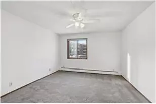 10441 Greenbrier Rd, Minnetonka, MN 55305 - Photo 10