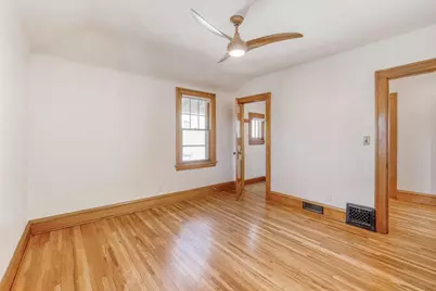 2551 Lincoln Street NE, Minneapolis, MN 55418 - Photo 16