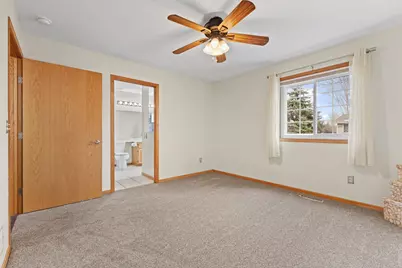 8540 Stratford Lane, Brooklyn Park, MN 55443 - Photo 12