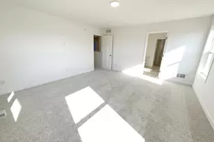 2471 Tyrone Dr S, Shakopee, MN 55379 - Photo 4