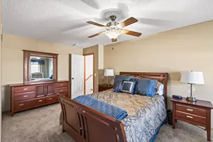 5226 Greenwood Dr, Mounds View, MN 55112 - Photo 20