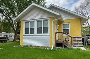 411 11th Ave SE, Rochester, MN 55904 - Photo 1