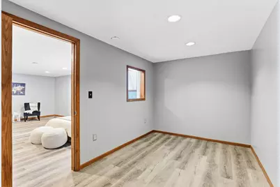 51 White Bear Avenue S, Saint Paul, MN 55106 - Photo 24