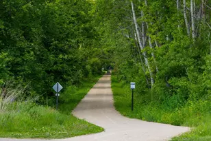 18716 Aubrie Ct, Eden Prairie, MN 55347 - Photo 38