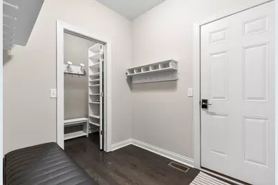 18716 Aubrie Court, Eden Prairie, MN 55347 - Photo 16