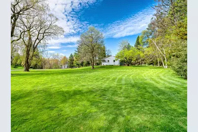 205 Oakview Road, West Saint Paul, MN 55118 - Photo 28