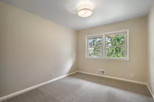 205 Oakview Rd, West Saint Paul, MN 55118 - Photo 24
