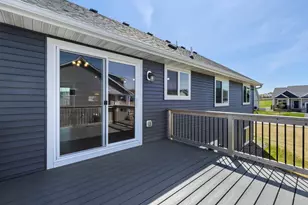 18591 Hexham Ln, Lakeville, MN 55044 - Photo 8