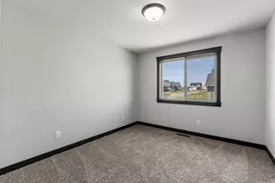 18591 Hexham Ln, Lakeville, MN 55044 - Photo 30