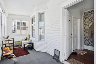 694 Central Ave W, Saint Paul, MN 55104 - Photo 18