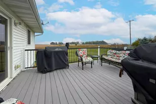 2595 Fox Hollow Ln, Owatonna, MN 55060 - Photo 36