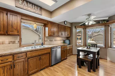 10669 Lincoln Street NE, Blaine, MN 55434 - Photo 14