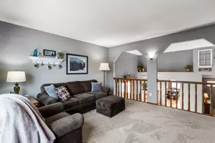 10669 Lincoln St NE, Blaine, MN 55434 - Photo 12