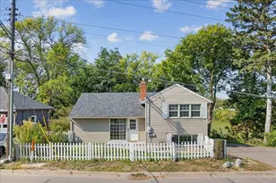 332 Mill St, Excelsior, MN 55331 - Photo 6