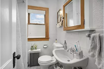 2121 Penn Avenue S, Minneapolis, MN 55405 - Photo 28