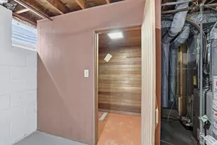 7725 W 22nd St, Saint Louis Park, MN 55426 - Photo 22