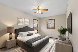 1079 Monroe St S, Shakopee, MN 55379 - Photo 14