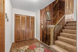 1079 Monroe St S, Shakopee, MN 55379 - Photo 2