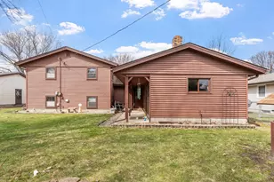 1079 Monroe St S, Shakopee, MN 55379 - Photo 34