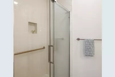 1595 Summit Shores Circle, Burnsville, MN 55306 - Photo 40