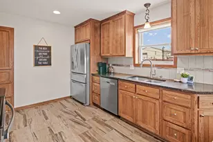 333 S Orange St, Waconia, MN 55387 - Photo 10