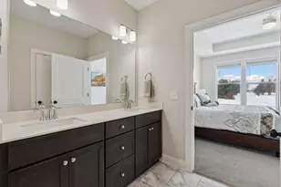 10250 Arrowwood Path, Woodbury, MN 55129 - Photo 22