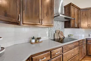 20115 Harvest Dr, Lakeville, MN 55044 - Photo 10