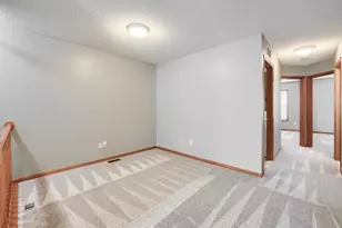 3821 Hazel Trail, Woodbury, MN 55129 - Photo 10