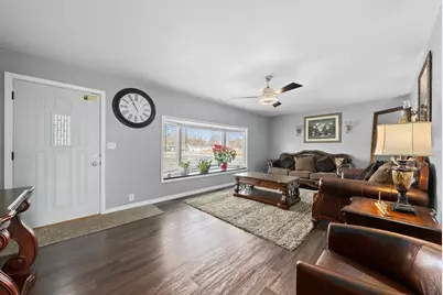 1101 7th Avenue SW, Pipestone, MN 56164 - Photo 30