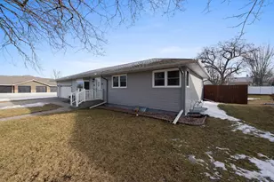 1101 7th Ave SW, Pipestone, MN 56164 - Photo 18