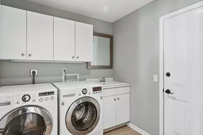 1972 Fox Valley Drive SW, Rochester, MN 55902 - Photo 18