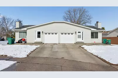 2816 79th Avenue N, Brooklyn Park, MN 55444 - Photo 1