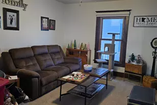 320 2nd St SW, Pipestone, MN 56164 - Photo 2