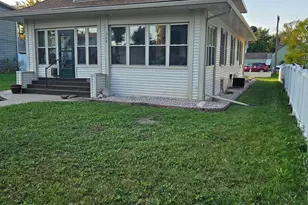 320 2nd St SW, Pipestone, MN 56164 - Photo 24