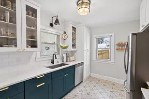 1600 Hartford Ave, Saint Paul, MN 55116 - Photo 12