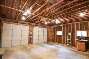 639 N 4th St, Warren, MN 56762 - Photo 74