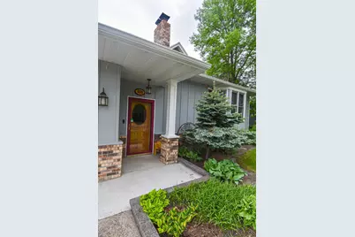 639 N 4th Street, Warren, MN 56762 - Photo 4