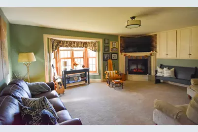 639 N 4th Street, Warren, MN 56762 - Photo 28