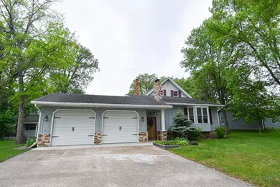 639 N 4th Street, Warren, MN 56762 - Photo 1
