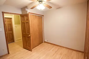 639 N 4th St, Warren, MN 56762 - Photo 42