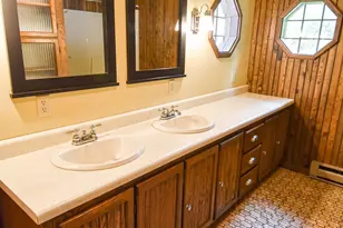639 N 4th St, Warren, MN 56762 - Photo 34