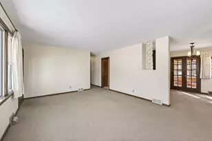 4413 Drew Ave N, Robbinsdale, MN 55422 - Photo 6